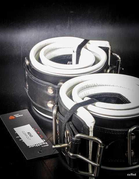 thigh leathstraints #243