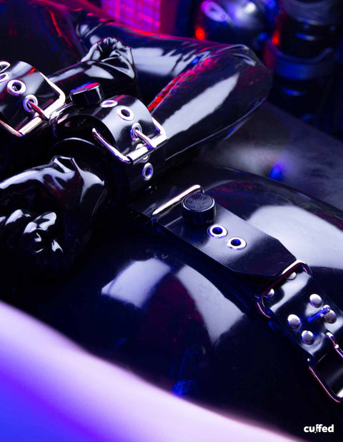 rubstraints: hogtie 2